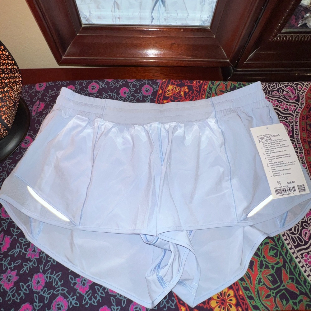 Hottie hot lululemon light blue Women's Shorts